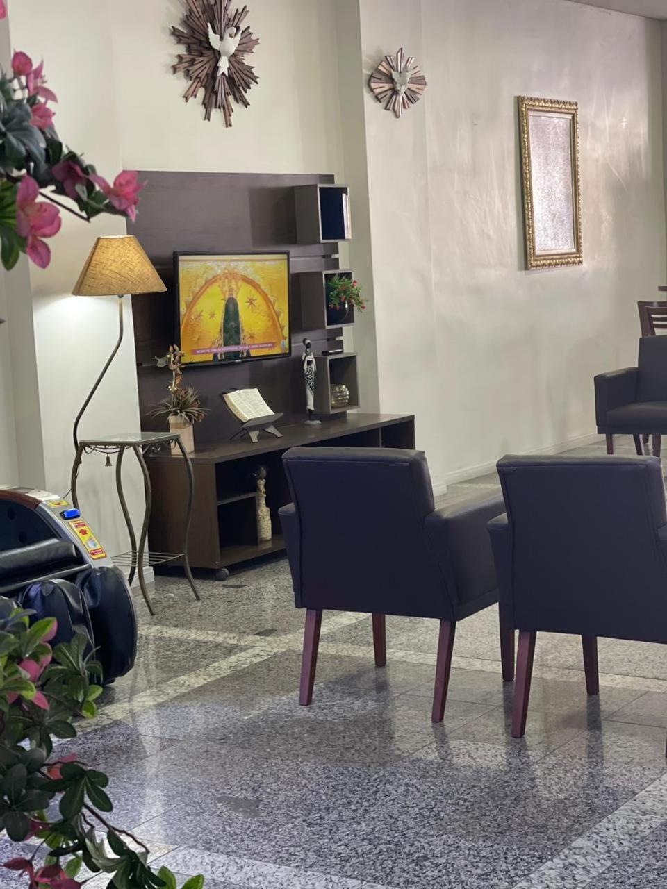 Hotel Maria Da Fe Aparecida  Bagian luar foto